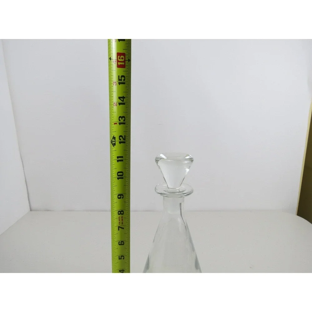 Vintage Wine Porto Sandeman White Silhouette Etch Logo Glass Decanter Carafe (C)